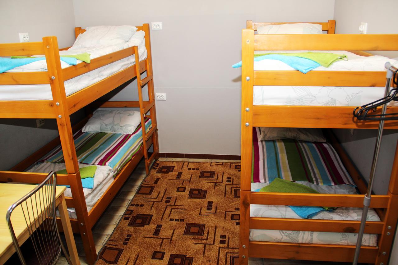 Hostel Brest-Litovsk В Центре - Заселение 24Х7 Exterior foto