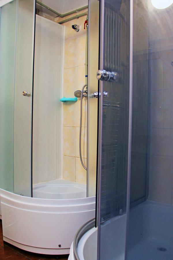 Hostel Brest-Litovsk В Центре - Заселение 24Х7 Exterior foto